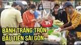 Người Bán Bánh Tráng Trộn Đầu Tiên Ở Sài Gòn Bán Bịch Bánh Tráng 20K Xách Muốn Gãy Tay