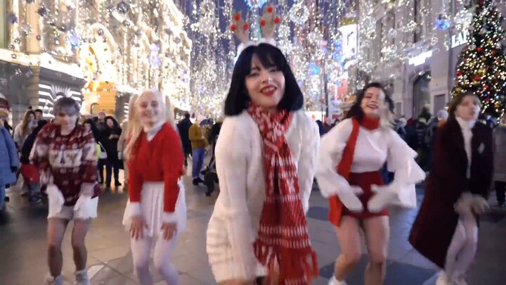 "The Feels" milik Twice adalah tarian cover paling energik di seluruh Internet. Apakah Anda terkesan