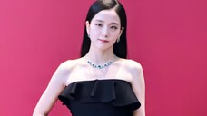 JISOO menghadiri acara Cartier di Thailand