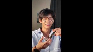 รวม Tik Tok จากคนเอเชียที่จะทำให้คุณยิ้มได้ )