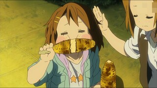 [Life]Putar mundur dari Hirasawa Yui yang menggigit jagung|<K-ON!>