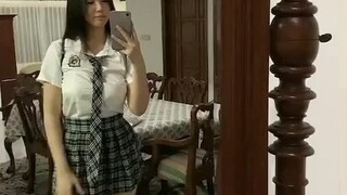 Pergi sekolah dulu 🍑