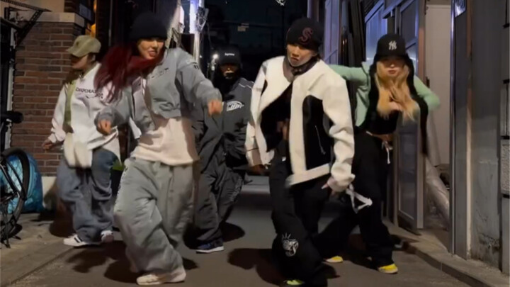 This dance is really suitable for girls. Hip-hop basics are so cool.