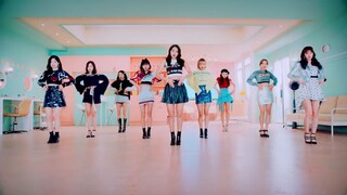 TWICE「Wake Me Up」Music Video