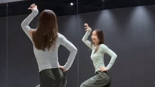 Dance break lebih sulit dari tutorial "MEOW" sebelumnya