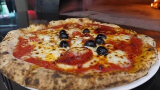 Pizza nướng kiểu Ý - Món ăn đường phố Hàn Quốc