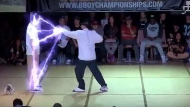 笑死人系列：街舞圈里的加特效搞笑炸场集合（popping breaking locking hiphop)