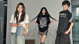 Tập thứ năm của trò chơi tiệc tùng kpop, nơi bạn lắng nghe các từ ngữ và nghĩ về kpop! Cuối cùng nó 