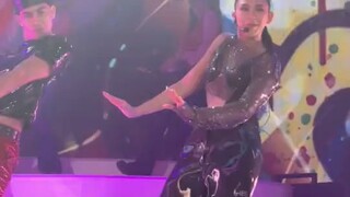 Sa Iyo by Sarah Geronimo | SG20 Concert | POPSTER