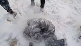 Let me show you the snowball fights in Northeast China