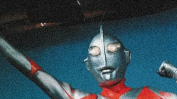 Precious photos: Ultraman’s first appearance in front of the media in 1966!