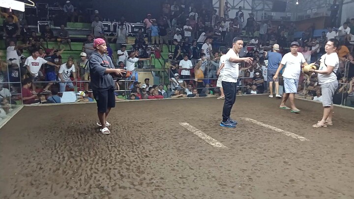 Brotherhood's 5k Sweater my 3x winner 2nd fight 💪