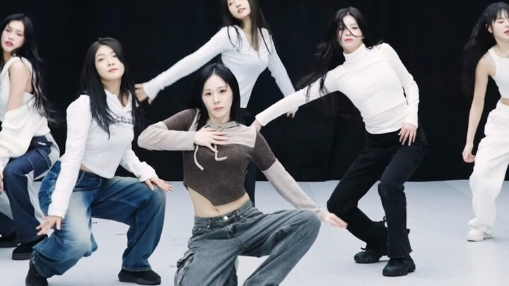 EVERGLOW's "COMPANY" special dance practice room unveiled!