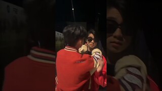 The way Jur hugging Newyear 💞🥰#hitbitelovetheseries #hitbitelove #blseries #thaibl #kingburger#cute
