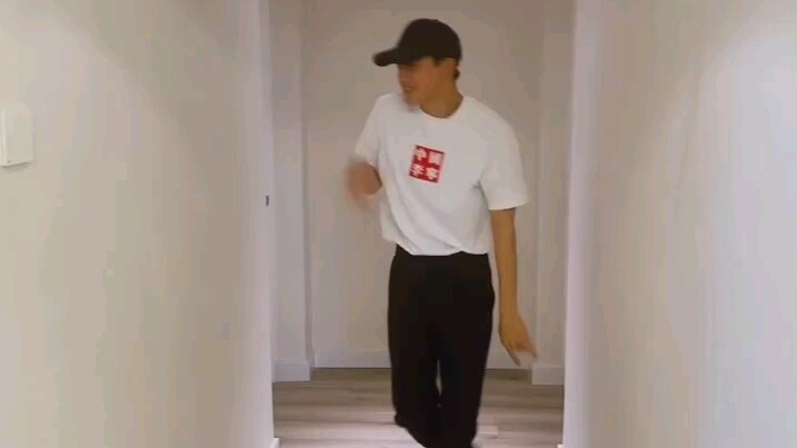 Huang Xuxi's Superpower BiuBiuBiu Challenge