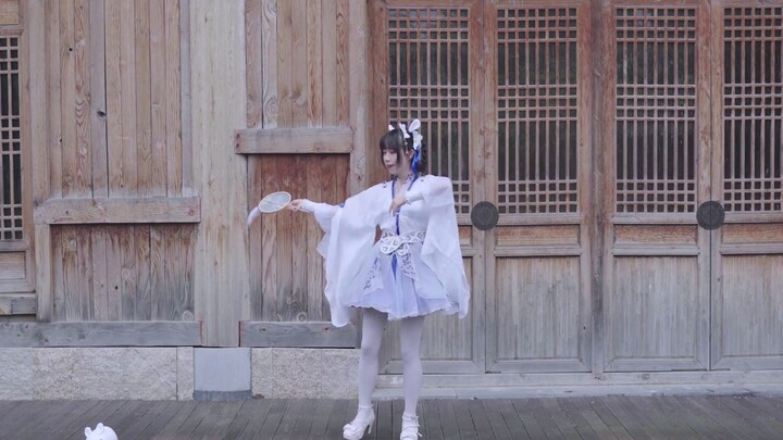 【Jingzi Yui】 Ribuan mil untuk mengundang bulan❀Hari ini aku adalah roh kelinci yang telah turun ke b