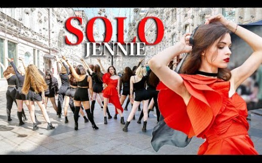 JENNIE-SOLO Girl xinh Moscow cover dance đường phố siêu xinh của Jewel Roadshow kpop trước công chún