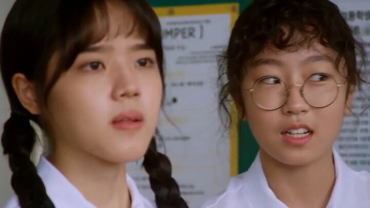 Sở thích đặc biệt của cô giáo Hàn Quốc thích ngăn cản nữ sinh mặc váy ngắn "Ghi chú báo thù" Tập 2