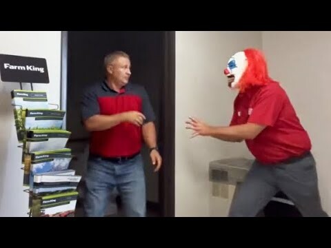 funny videos 🤣 comedy video/ prank video /funny videos 2022/ Chinese comedians P1000 - Bilibili funny videos 🤣 comedy video/ prank video /funny videos 2022/ Chinese comedians P1000 - Bilibili