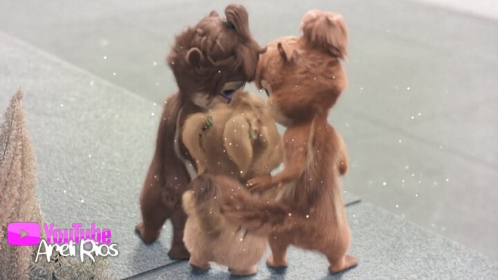 The Chipettes - Getaway Car