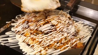 HIROSHIMA'S HIDDEN TREASURE - OKONOMIYAKI