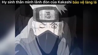 Hy sinh thân mình lãnh đòn của Kakashi bảo vệ làng mưa