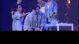 this song fits really with me when im down 😔❤ #myschoolpresidentonstageD1