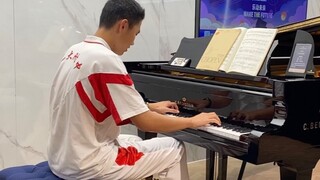 某附中业余学生用200万大三角原速弹奏肖邦黑键练习曲