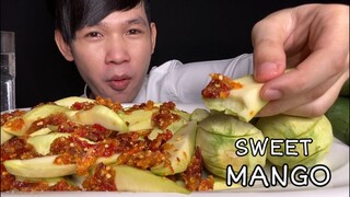 MUKBANG ASMR EATING MANGO WITH CHILI SALT | Sweet Mango