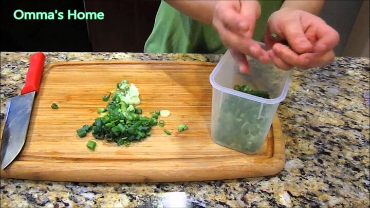 Kitchen Tip #1, Saving Money on Green Onion by Storing, Freezing, Drying by Omma's Home