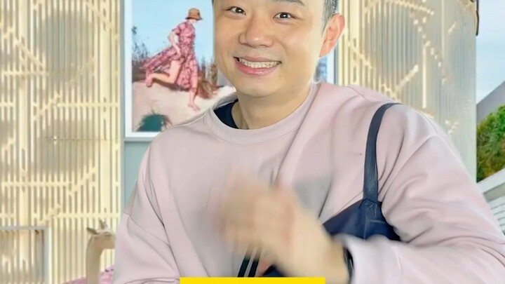 当你和很mean的闺蜜来到Dior取货