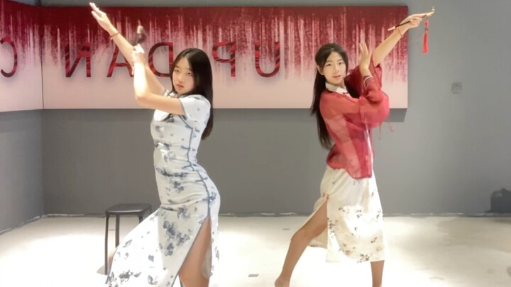 09 Female junior high school fan and her classmates performed a super dance cover [SNH48 Rashomon]