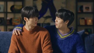 Berlari di belakang punggung Shan Jae hahaha In Hyuk menganalisisnya untuk Sun Jae dan mengatakan ba