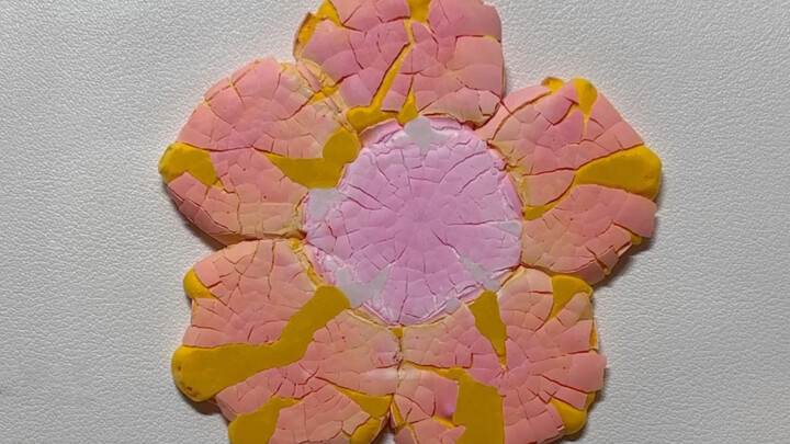 [DIY] Kết hợp các khối tròn và đè ép thành hoa, ngoài giòn trong mềm