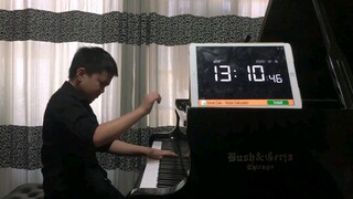 Cậu bé tài năng cover bản nhạc "La campanella" của Franz Liszt