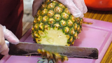( ) fruits cutting skill and juice - taiwanese street food