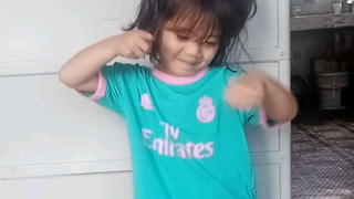 3 yrs. old baby girl cutest tiktok dance #ok #ok #tiktokph #fyp