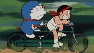 Wake up! Doraemon sings "Actor"!