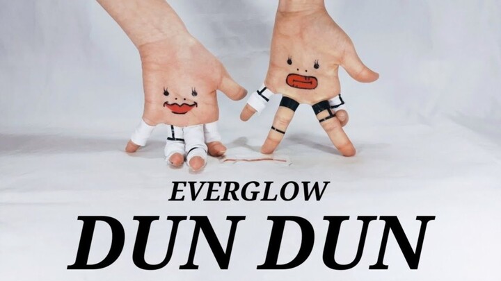 Finger dance cover of EVERGLOW's "DUN DUN"