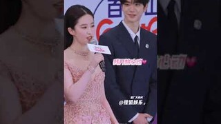 Tatapan polos itu membuat ku jealous 😭 #shorts #viral #update #thetaleofrose #linyi #liuyifei