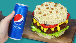 LEGO BURGER & PEPSI คอมโบอาหารจานด่วนที่สมบูรณ์แบบ - Lego In Real Life \ Stop Motion Cooking ASMR