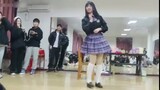 [Secretary Dance] No, no, no, is there anyone who hasn’t danced the secretary’s dance at school?