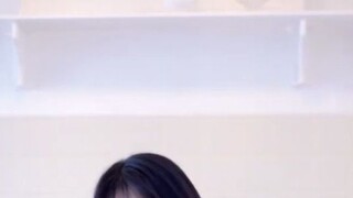 Hãy đến khiêu vũ, khiêu vũ với vóc dáng đẹp như cô gái trẻ, thể hiện kỹ năng của bạn tại cuộc họp th