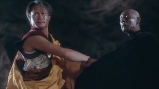 [Movie] The Young iving Buddha Fighting the Villian