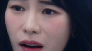 "Kamu tidak punya apa-apa kecuali masa mudamu." Park Yeon-jin pikir dia bisa melakukan apapun yang d