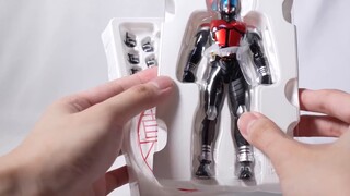 Tái bản kỷ niệm 10 năm hình dạng hiệp sĩ của Kamen Rider Kabuto