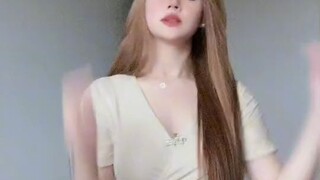 Girl Crush on tiktok, JMLicup