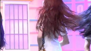 [ส่วนตัว] ทั้งจอเต็มไปด้วยขา ขาสวยมากเลย ภาพถ่ายตรงๆ ของเกิร์ลกรุ๊ปรุ่นที่ 4 และ 5