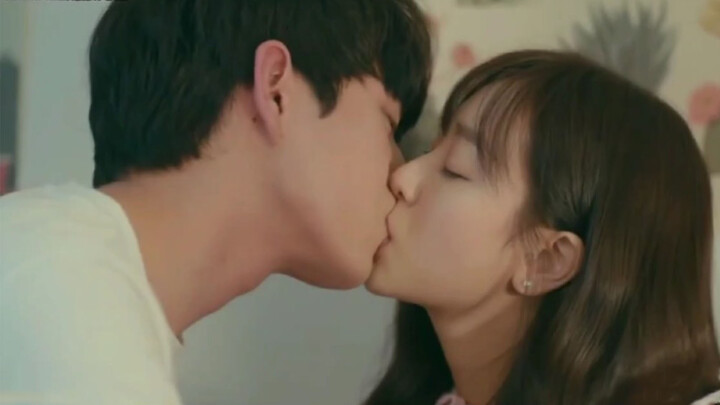 Tình Yêu Của Đôi Nam Nữ E Thẹn