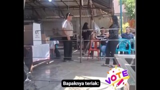 kabarnya sampek sekarang panitia masih nyariin paku yang hilang 🤭😅🤣 edisi pemilu